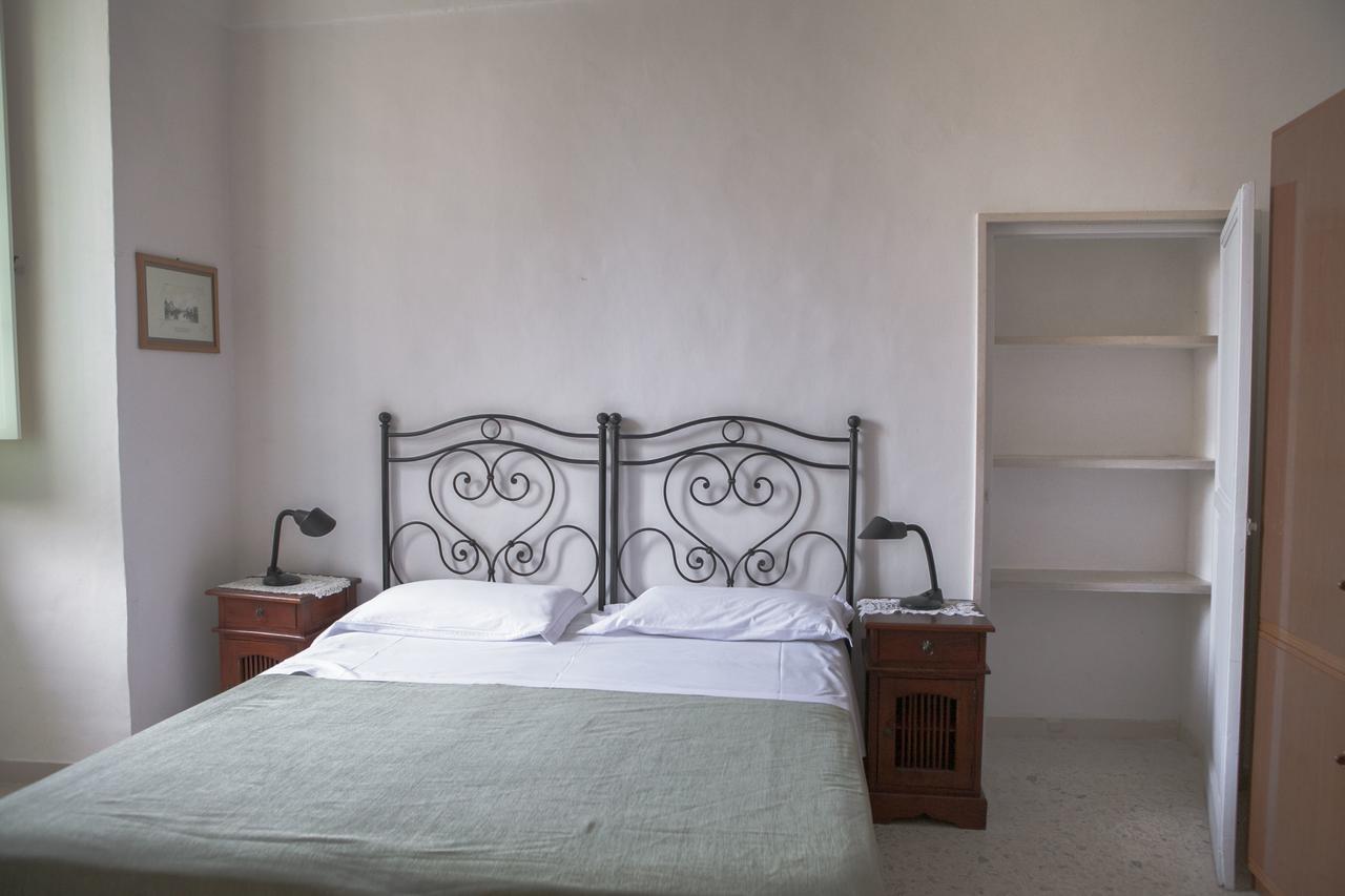 Albergo Lucy Trani Luaran gambar